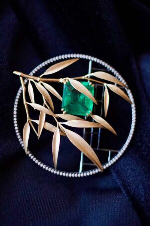 Emerald Brooch/Pendant Inspired by Crouching Tiger, Hidden Dragon