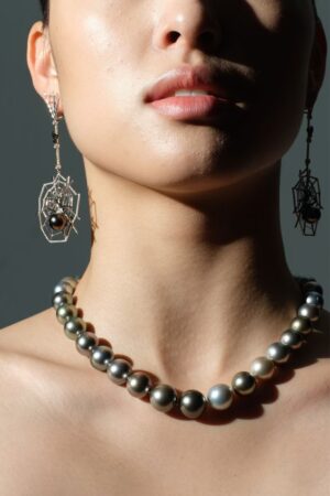 Natural Tahitian Black Pearl Strand Necklace